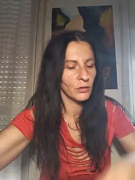 Snapshot of SEXYMIKY87 chatting on 05-19-26, 12:33 SEXYMIKY87 online show from 05-19-26, 12:33