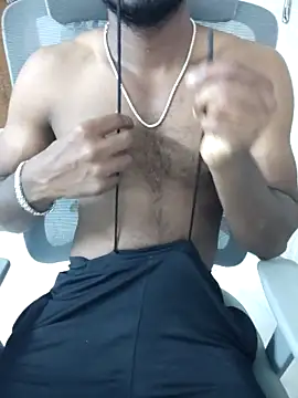 hot boy dic online show from 09-24-25, 10:51