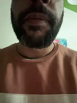 Snapshot of skyisthelimit12 chatting on 12-31-24, 02:40 skyisthelimit12 online show from 12-31-24, 02:40