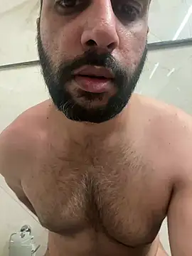 Snapshot of skyisthelimit12 chatting on 01-05-25, 04:59 skyisthelimit12 online show from 01-05-25, 04:59