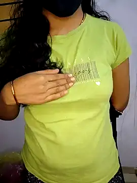 lovelygirl4567 online show from 02-15-25, 03:28