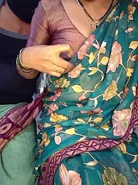 lovelygirl4567 online show from 01-12-26, 05:18