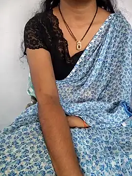 lovelygirl4567 online show from 03-17-26, 05:11