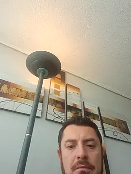 andy80111 online show from 11-07-25, 07:03