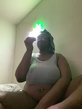 DamnBubbles online show from 02-10-26, 03:32