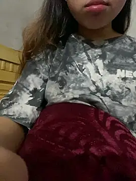 Snapshot of feng-a chatting on 01-12-25, 04:40 feng-a online show from 01-12-25, 04:40