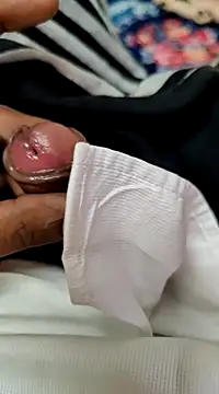 Snapshot of rashnak chatting on 02-17-25, 04:31 rashnak online show from 02-17-25, 04:31