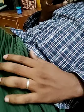 Snapshot of rashnak chatting on 10-20-25, 12:27 rashnak online show from 10-20-25, 12:27