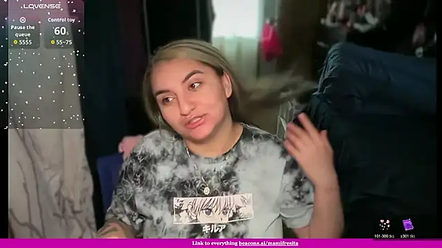 Snapshot of mamifresita chatting on 06-25-26, 01:27 mamifresita online show from 06-25-26, 01:27