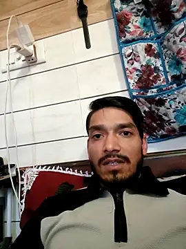 Snapshot of Tarun_0026 chatting on 03-04-26, 05:46 Tarun 0026 online show from 03-04-26, 05:46