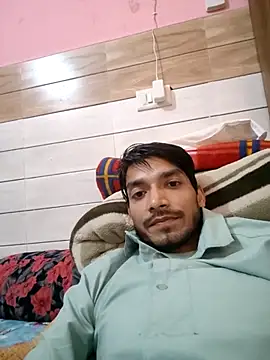 Snapshot of Tarun_0026 chatting on 03-14-26, 11:59 Tarun 0026 online show from 03-14-26, 11:59