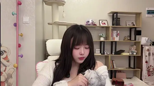 Chenjing0 online show from 11-21-25, 01:10