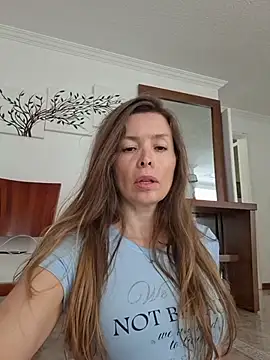 karina warthon online show from 05-24-26, 05:40