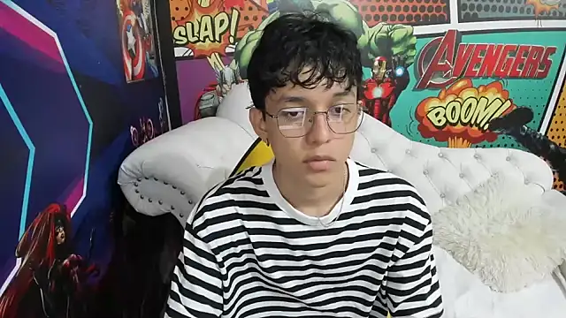 Snapshot of jisuscat chatting on 01-18-25, 06:53 jisuscat online show from 01-18-25, 06:53