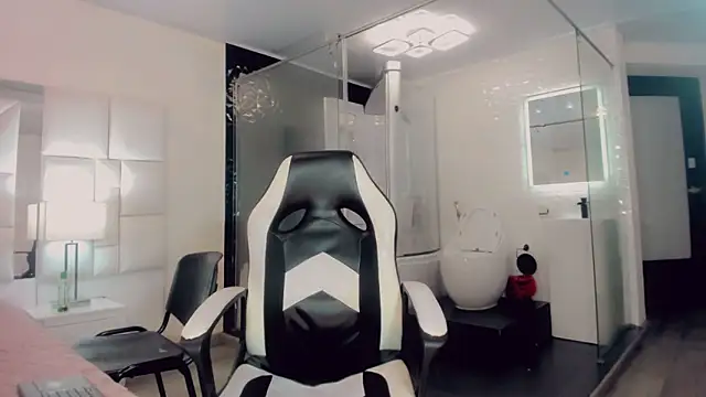 Snapshot of Gisele_fox chatting on 03-07-25, 01:42 Gisele fox online show from 03-07-25, 01:42