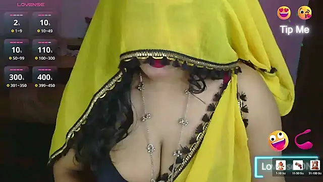 Snapshot of Anjaji-90 chatting on 05-03-26, 03:40 Anjaji-90 online show from 05-03-26, 03:40