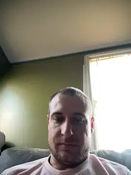 Snapshot of Golden_Alex chatting on 01-05-25, 03:02 Golden Alex online show from 01-05-25, 03:02