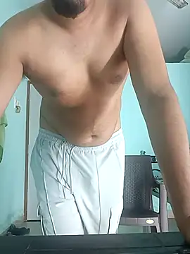 Snapshot of Desi_Heat chatting on 01-24-25, 06:14 Desi Heat online show from 01-24-25, 06:14