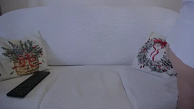 Snapshot of DonnaDoll4u chatting on 01-11-26, 11:15 DonnaDoll4u online show from 01-11-26, 11:15