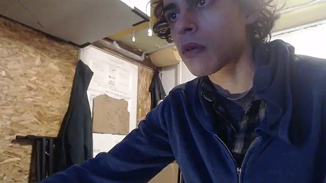 Snapshot of SadCatDaddy chatting on 01-19-25, 05:07 SadCatDaddy online show from 01-19-25, 05:07