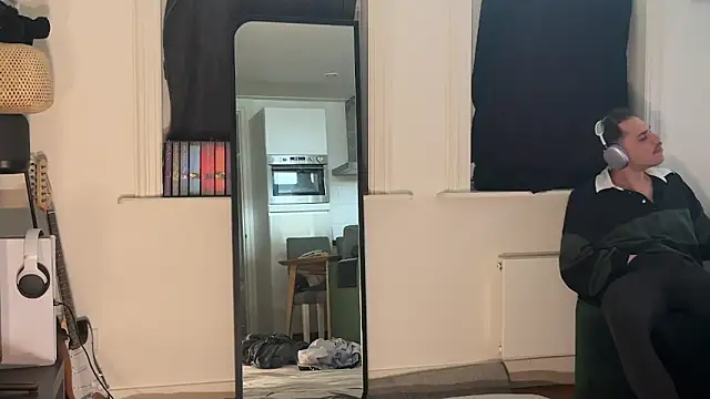 Snapshot of AlwaysHorneyxxx chatting on 03-08-26, 09:57 AlwaysHorneyxxx online show from 03-08-26, 09:57