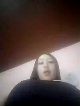 Snapshot of boobsTaylor chatting on 01-19-25, 05:15 boobsTaylor online show from 01-19-25, 05:15