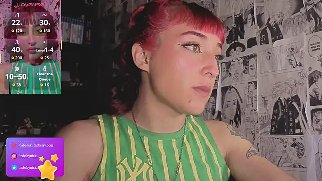 NickiYoung online show from 04-09-26, 02:22