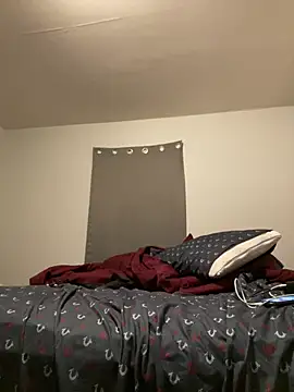 Yoshibaby2670 online show from 02-03-25, 11:42