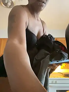 Yoshibaby2670 online show from 02-16-25, 02:10