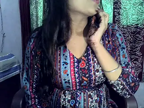 SIYA MAVI online show from 12-05-25, 04:43