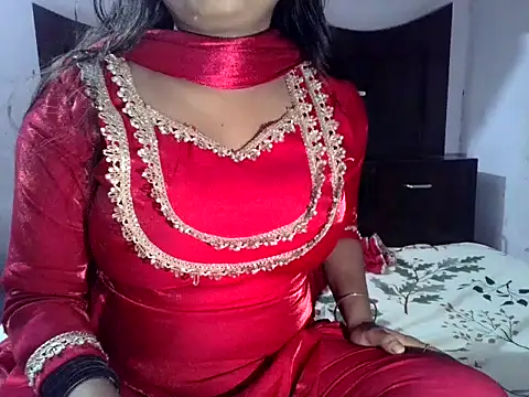 Snapshot of SIYA_MAVI chatting on 07-08-26, 11:04 SIYA MAVI online show from 07-08-26, 11:04
