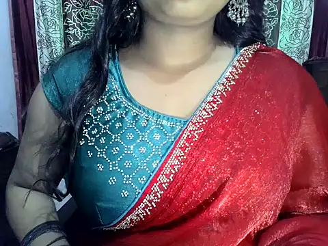 Snapshot of SIYA_MAVI chatting on 07-16-26, 02:50 SIYA MAVI online show from 07-16-26, 02:50