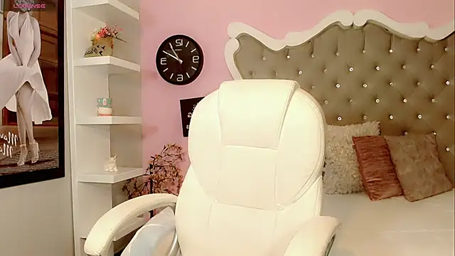 Snapshot of Diva_Smith02 chatting on 01-23-25, 11:26 Diva Smith02 online show from 01-23-25, 11:26