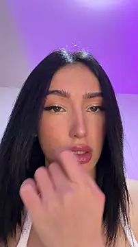 Maddy Jones online show from 03-06-26, 02:30