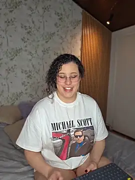 Snapshot of Charlotte__Miller chatting on 06-01-26, 11:39 Charlotte Miller online show from 06-01-26, 11:39