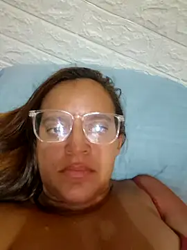 AliceRuivinha2 online show from 03-09-25, 12:53