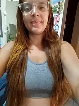 AliceRuivinha2 online show from 10-25-25, 11:40