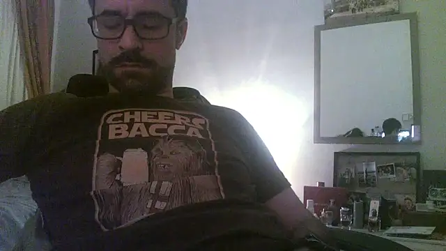 Snapshot of Patrickhound chatting on 02-01-25, 02:47 Patrickhound online show from 02-01-25, 02:47