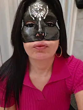 desyree89 online show from 03-26-26, 04:29