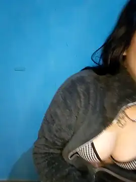 Camilita0 online show from 05-20-26, 10:54