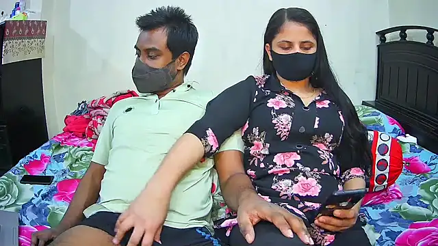 Hot Nila online show from 12-02-25, 02:45