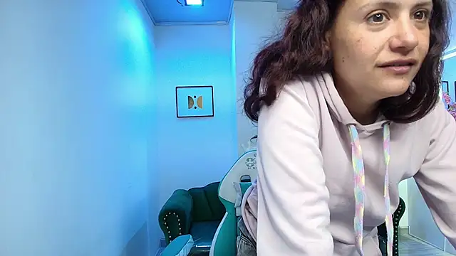 Arianna sweeet online show from 11-18-25, 03:23