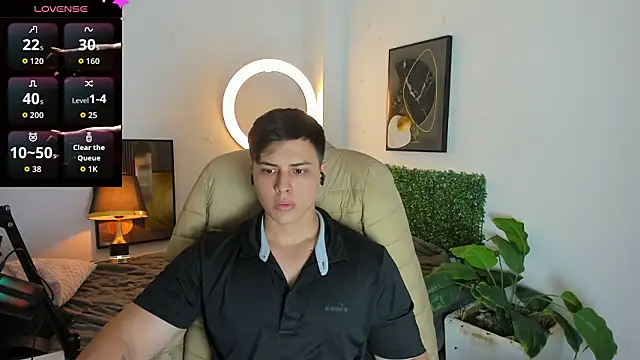 Snapshot of Thom_Ohtani chatting on 02-03-26, 10:15 Thom Ohtani online show from 02-03-26, 10:15