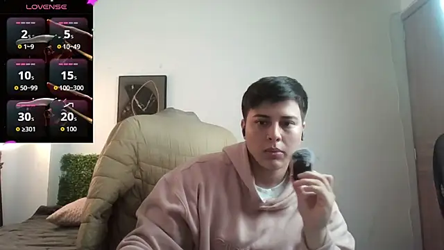 Snapshot of Thom_Ohtani chatting on 02-12-26, 12:27 Thom Ohtani online show from 02-12-26, 12:27