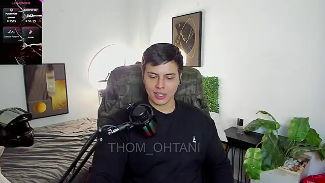 Snapshot of Thom_Ohtani chatting on 02-28-26, 07:15 Thom Ohtani online show from 02-28-26, 07:15