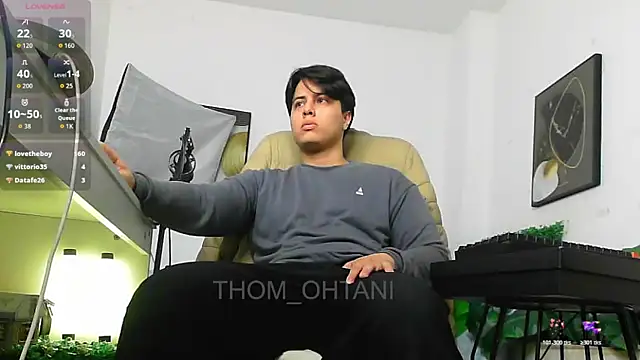 Snapshot of Thom_Ohtani chatting on 06-03-26, 07:08 Thom Ohtani online show from 06-03-26, 07:08