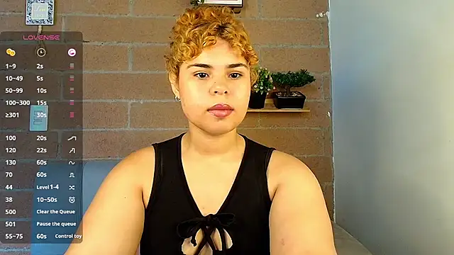 stellaallen24 online show from 01-10-26, 03:14