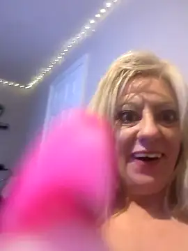 ImogenBrooke online show from 10-06-25, 11:35