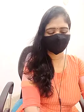 Lucky-Deepthi online show from 04-10-26, 12:05