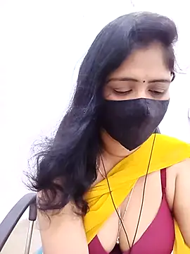 Snapshot of Lucky-Deepthi chatting on 05-02-26, 11:54 Lucky-Deepthi online show from 05-02-26, 11:54